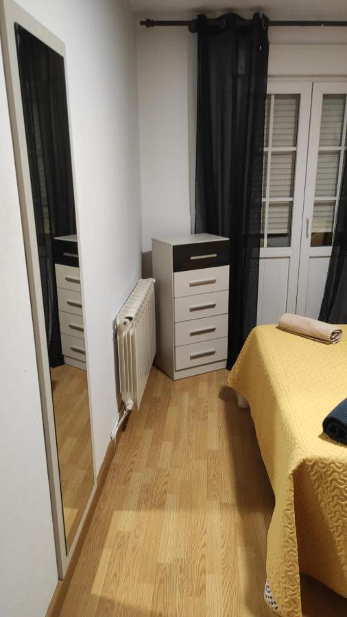 Tin Apt Apartman Lugo Kültér fotó